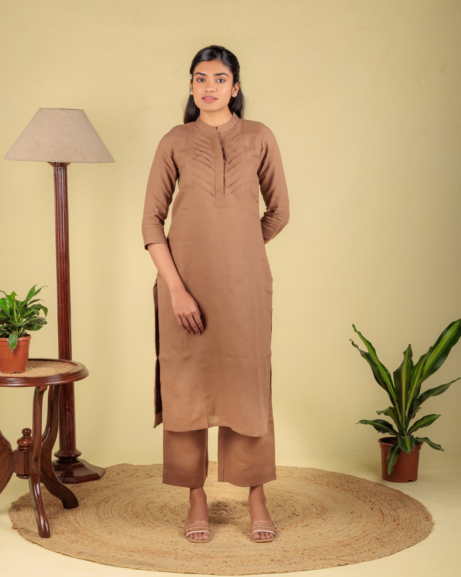 Oak Pleated Kurta view 2